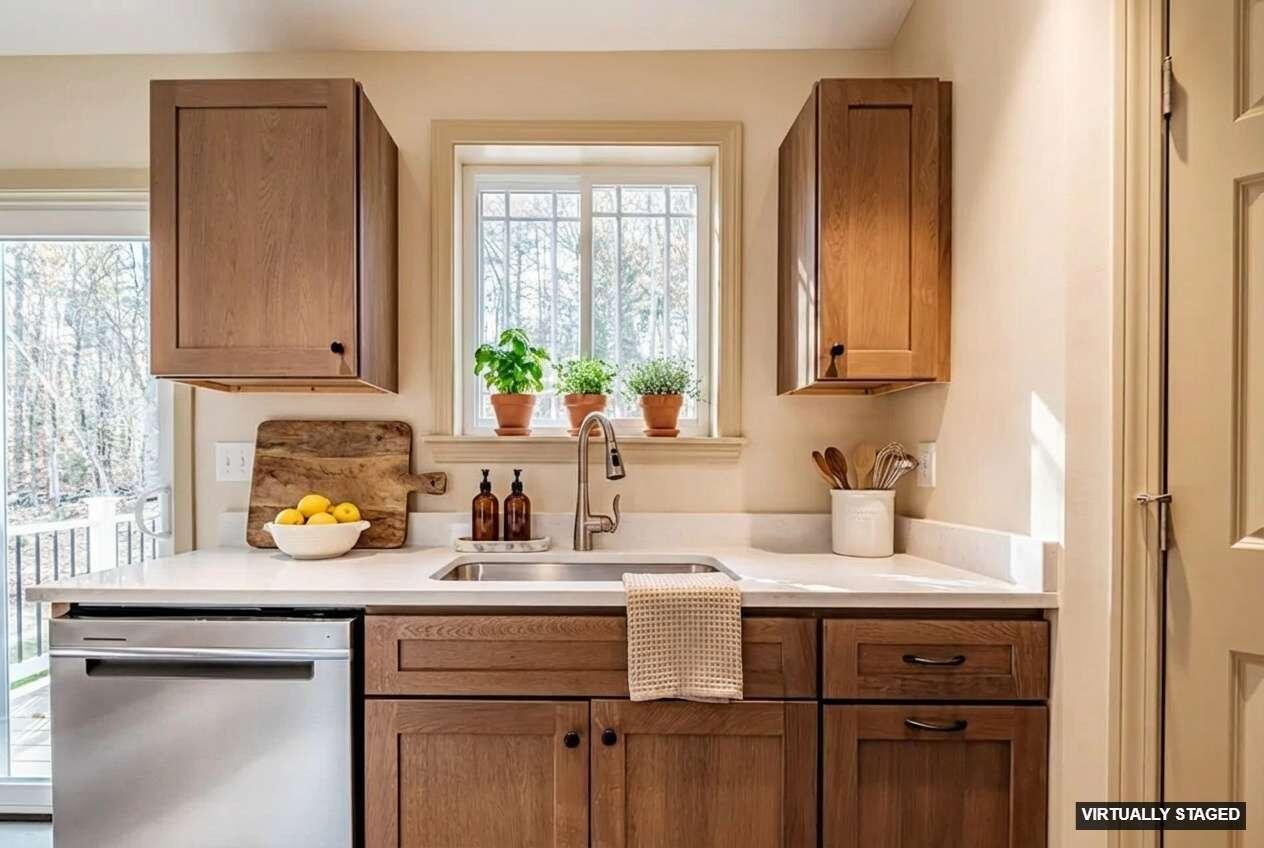 33 Woodbrey Lane Standish ME 04084