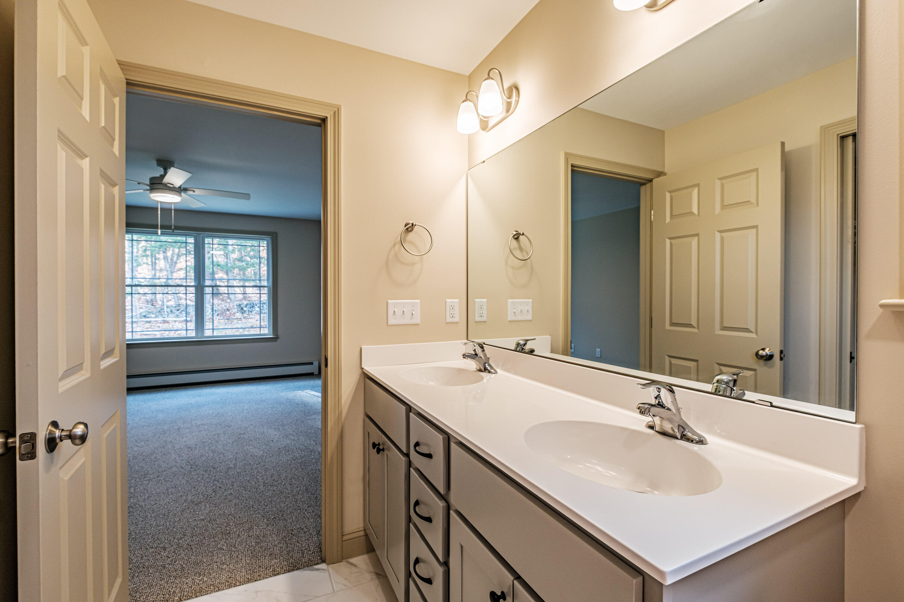 33 Woodbrey Lane Standish ME 04084