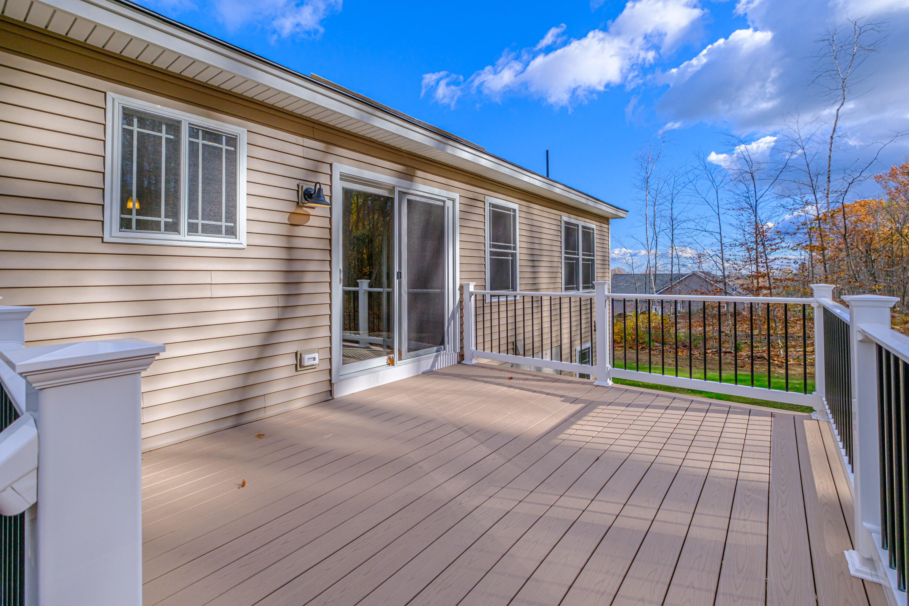 33 Woodbrey Lane Standish ME 04084