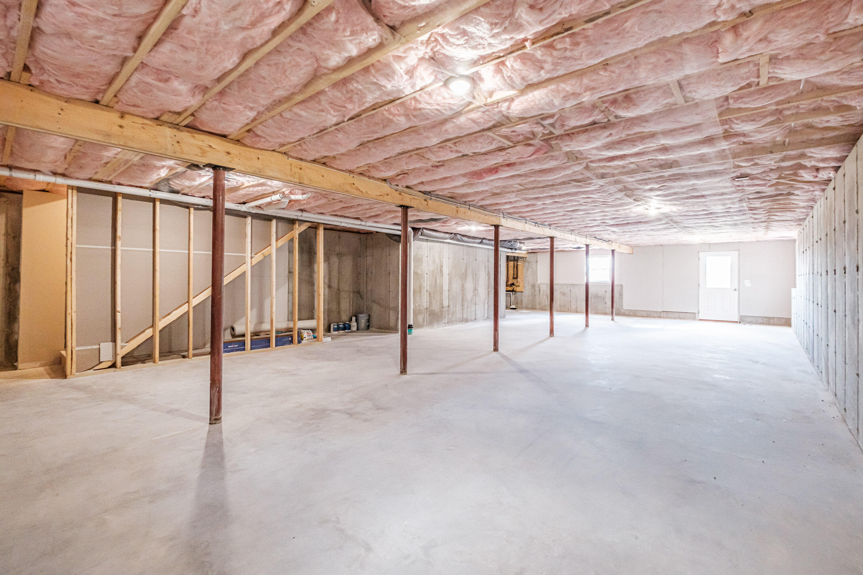 33 Woodbrey Lane Standish ME 04084