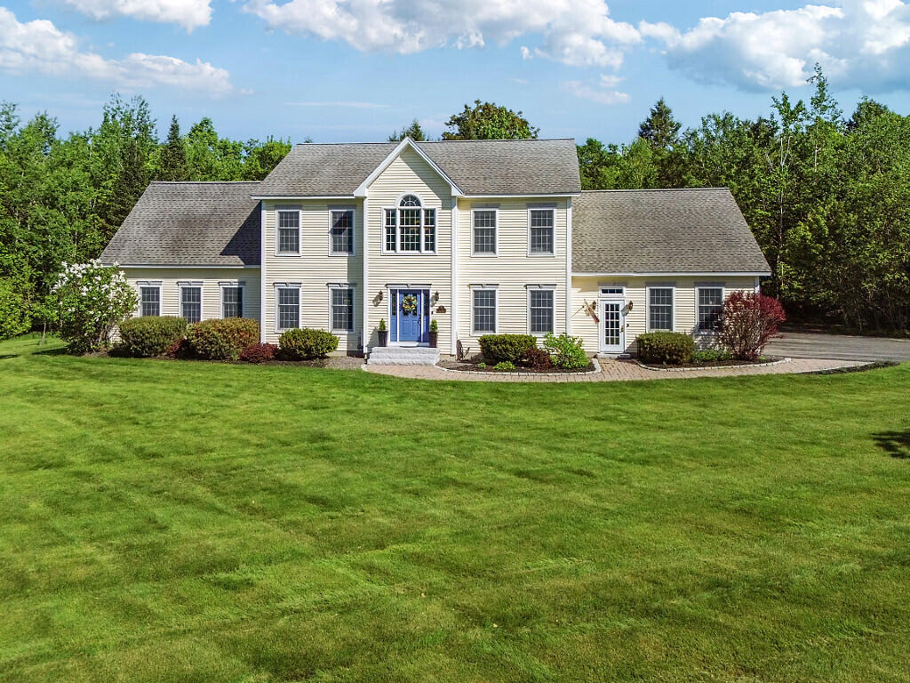 3 Emily's Way Winslow ME 04901