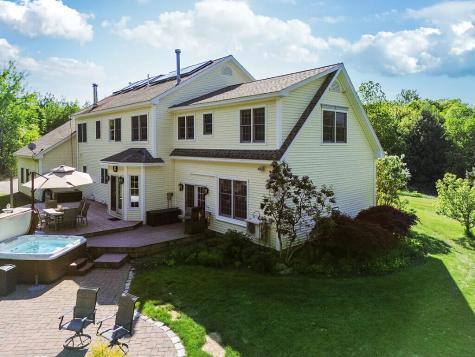 3 Emily's Way Winslow ME 04901