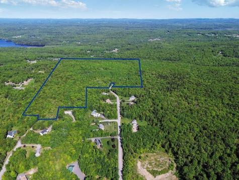 3 Emily's Way Winslow ME 04901