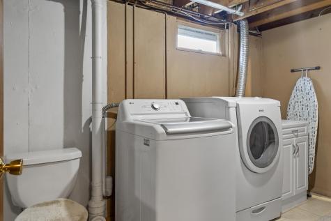 6 Matthews Avenue Bath ME 04530