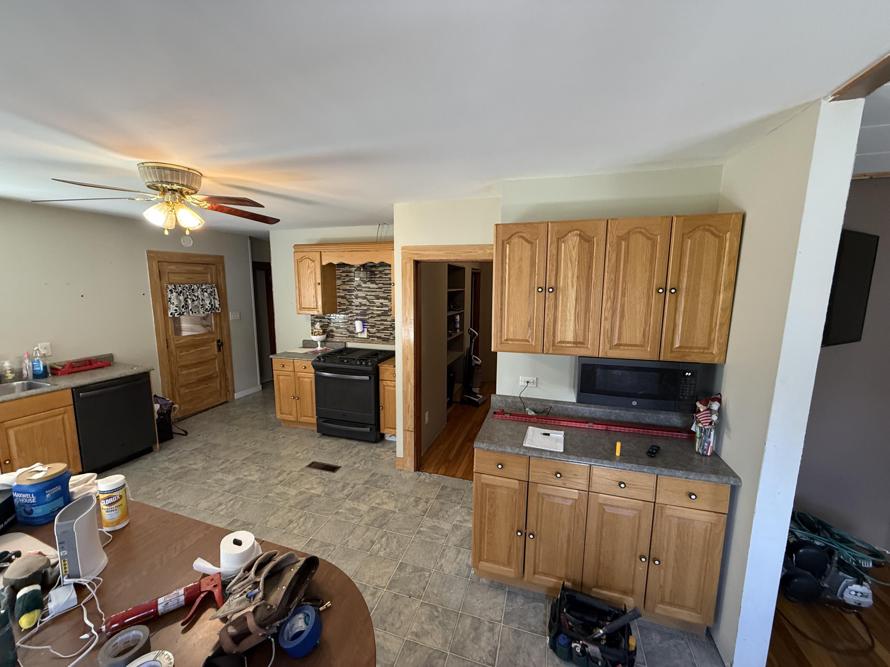 1008 U.s. 1 Brookton Twp ME 04413