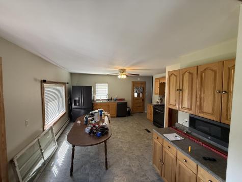 1008 U.s. 1 Brookton Twp ME 04413