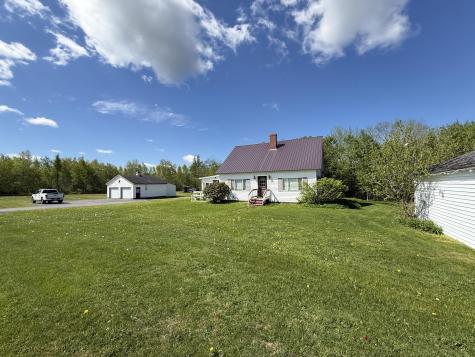 1008 U.s. 1 Brookton Twp ME 04413