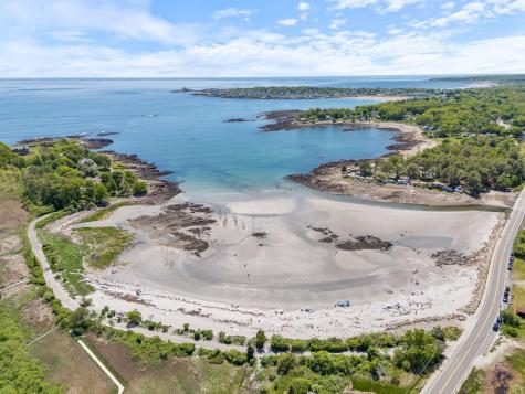 6 Passaic Road York ME 03902