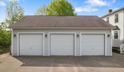 216 Monroe Road Winterport ME 04496