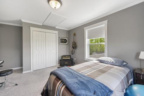 216 Monroe Road Winterport ME 04496