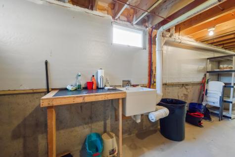 216 Monroe Road Winterport ME 04496
