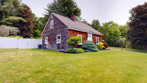441 Lake Street Auburn ME 04210