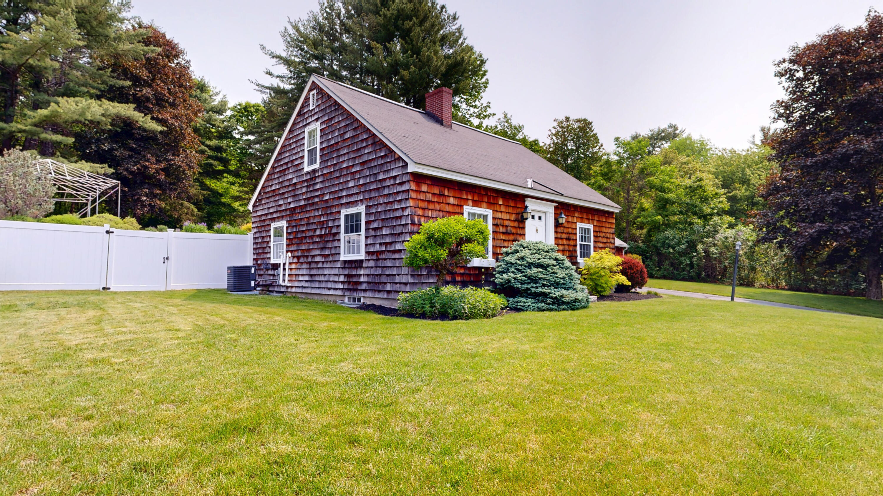 441 Lake Street Auburn ME 04210