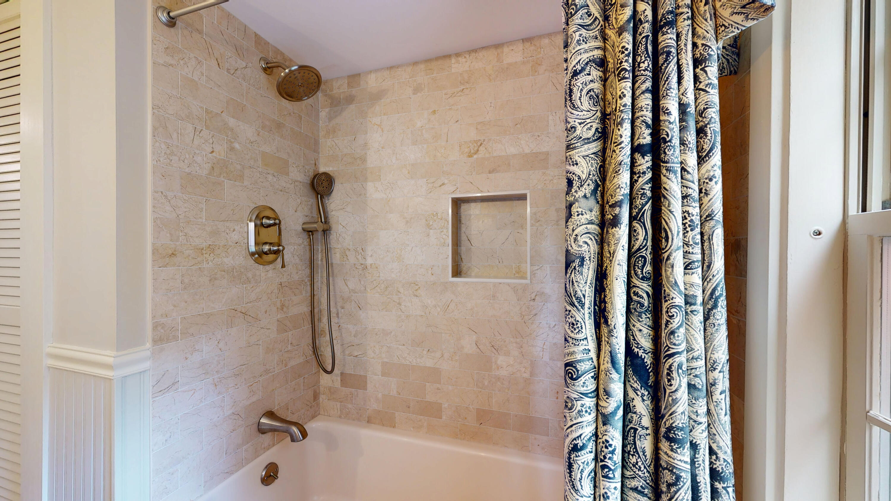 441 Lake Street Auburn ME 04210