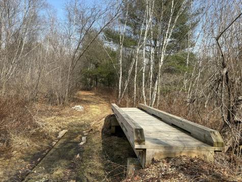 82 Tree Farm Road Brunswick ME 04011
