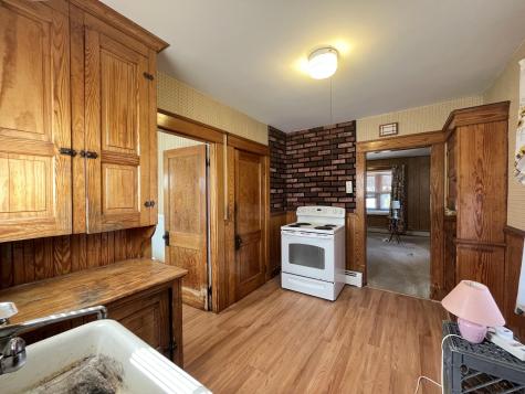 88 Field Avenue Auburn ME 04210