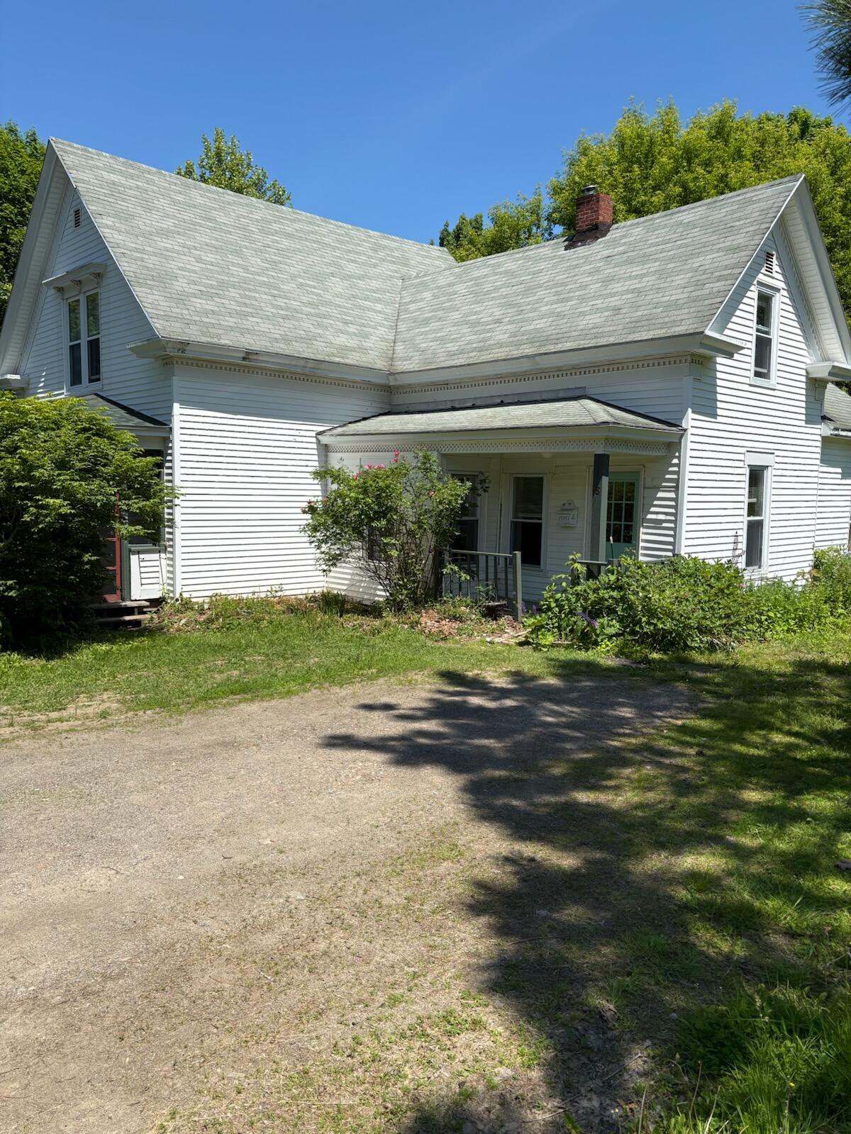 18 Clark Street Calais ME 04619