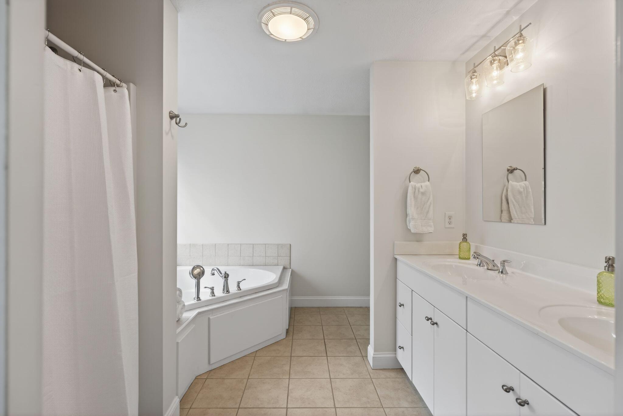 18 Woodspell Road Scarborough ME 04074