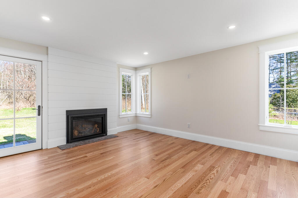 505 Mitchell Road Cape Elizabeth ME 04107