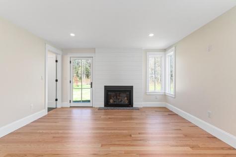 505 Mitchell Road Cape Elizabeth ME 04107
