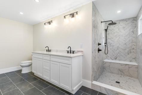 505 Mitchell Road Cape Elizabeth ME 04107