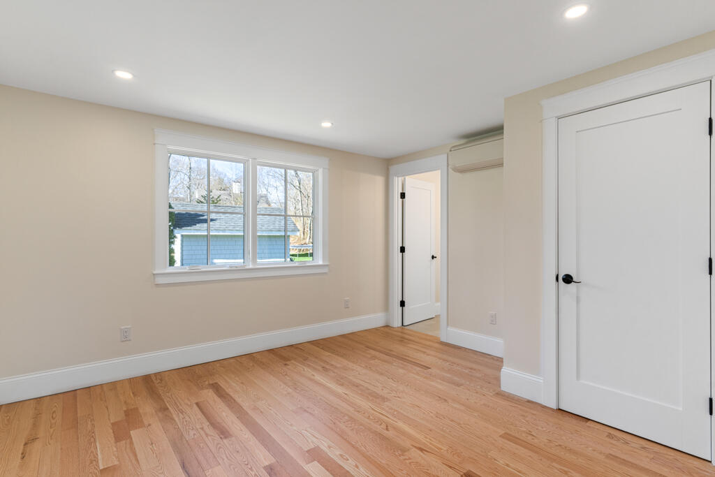 505 Mitchell Road Cape Elizabeth ME 04107