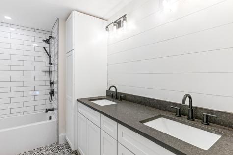 505 Mitchell Road Cape Elizabeth ME 04107