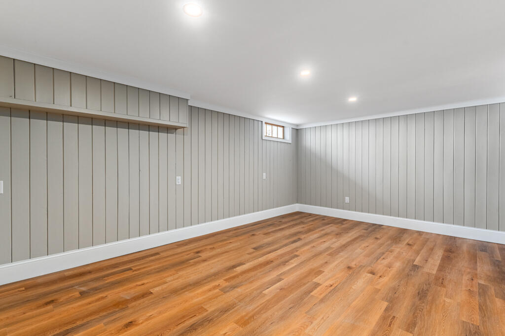 505 Mitchell Road Cape Elizabeth ME 04107