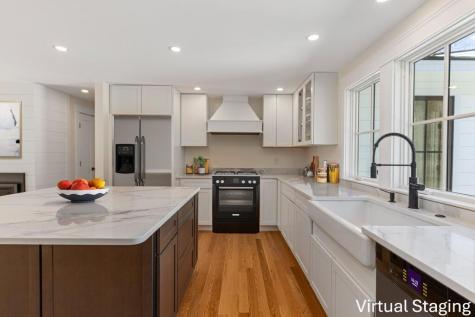 505 Mitchell Road Cape Elizabeth ME 04107