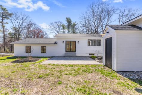 505 Mitchell Road Cape Elizabeth ME 04107