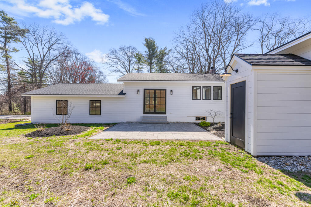 505 Mitchell Road Cape Elizabeth ME 04107