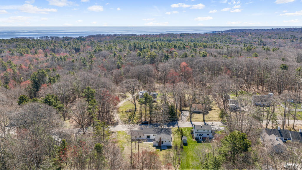 505 Mitchell Road Cape Elizabeth ME 04107