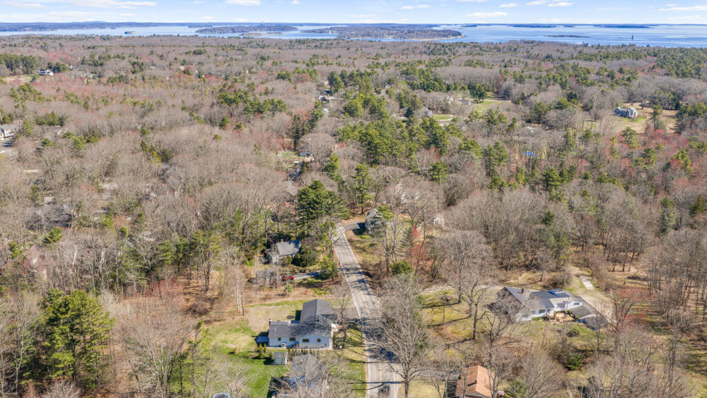 505 Mitchell Road Cape Elizabeth ME 04107