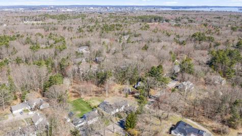 505 Mitchell Road Cape Elizabeth ME 04107