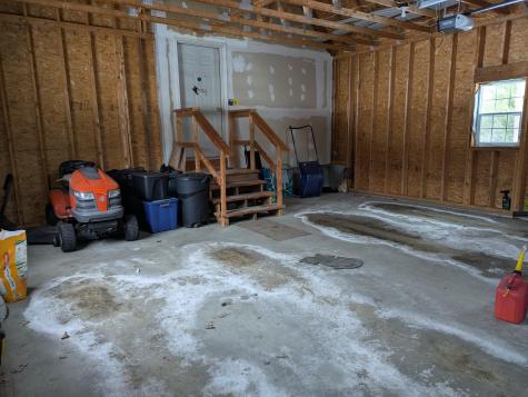 1 Nishell Drive Paris ME 04281