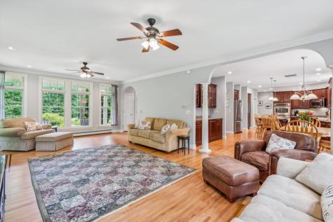 14 Hidden Creek Drive Scarborough ME 04074