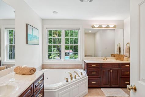 14 Hidden Creek Drive Scarborough ME 04074