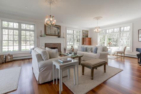 352 Pemasong Lane Yarmouth ME 04096