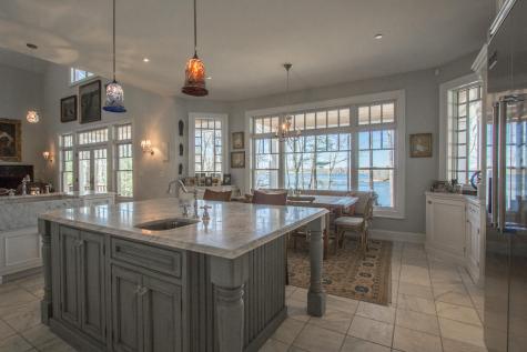 352 Pemasong Lane Yarmouth ME 04096