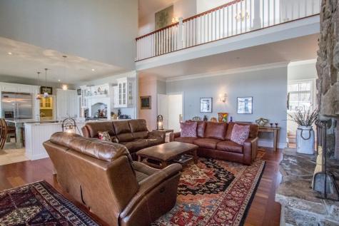 352 Pemasong Lane Yarmouth ME 04096