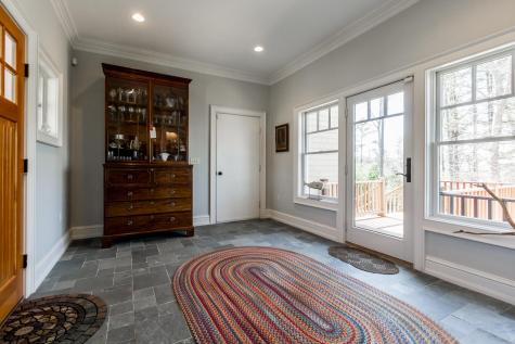 352 Pemasong Lane Yarmouth ME 04096