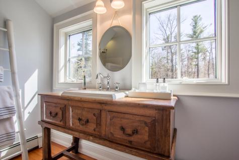 352 Pemasong Lane Yarmouth ME 04096