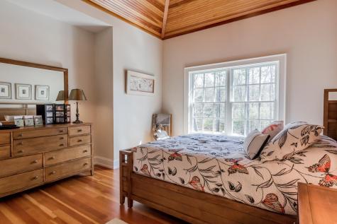 352 Pemasong Lane Yarmouth ME 04096