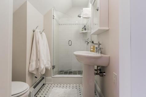 352 Pemasong Lane Yarmouth ME 04096