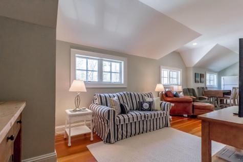 352 Pemasong Lane Yarmouth ME 04096