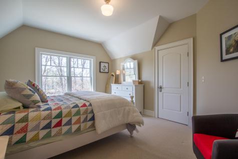 352 Pemasong Lane Yarmouth ME 04096
