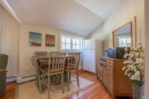 352 Pemasong Lane Yarmouth ME 04096