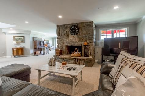 352 Pemasong Lane Yarmouth ME 04096