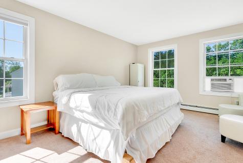 42 Somerset Street Wells ME 04090