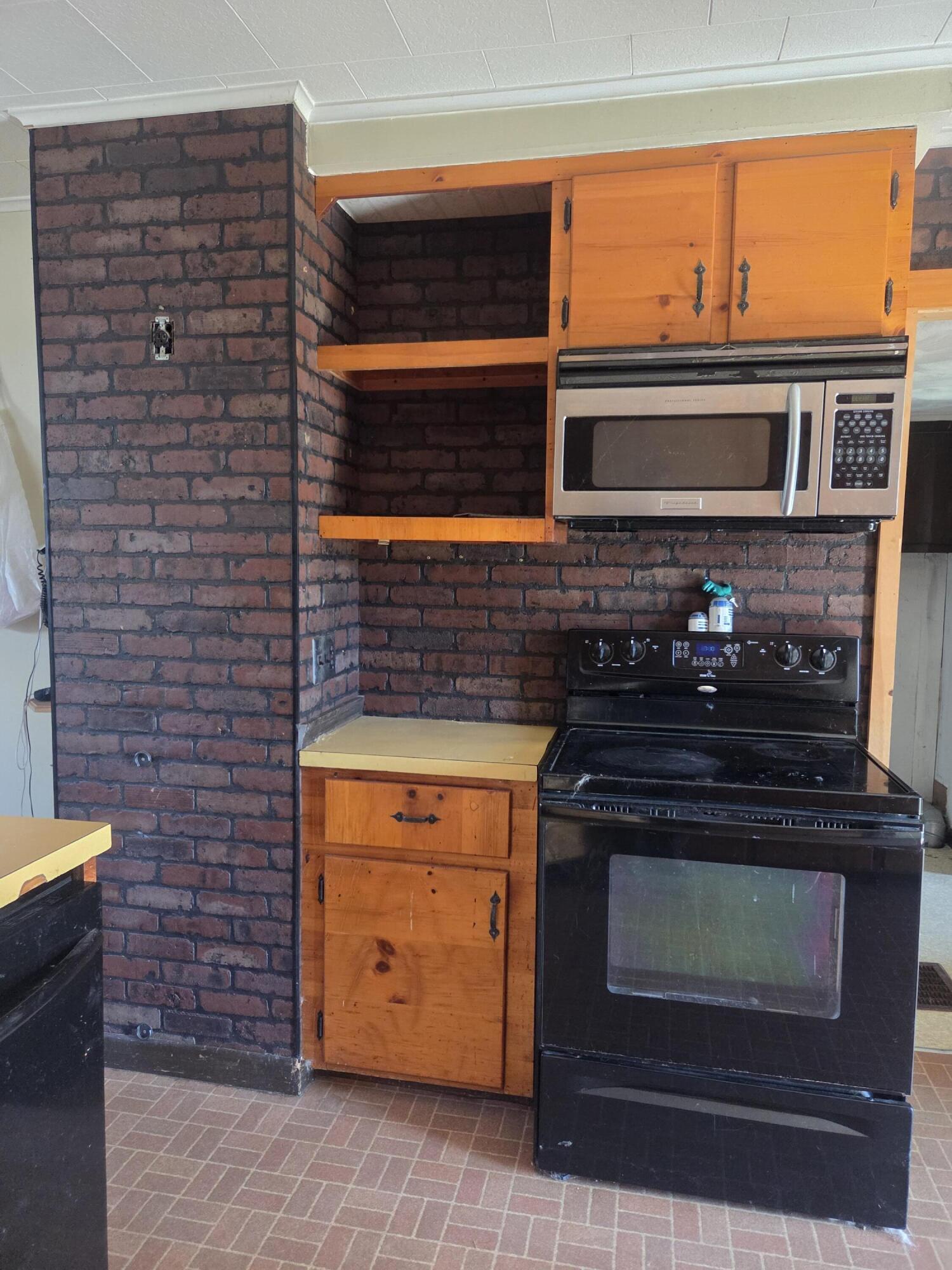 39 Heald Street Madison ME 04950